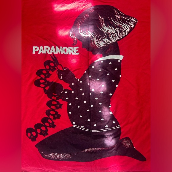 Paramore hot topic tee - Picture 2 of 3